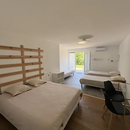 Domaine De Py فندق مبيت وإفطار